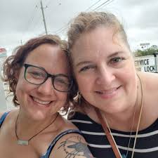 📣 Calling all artisan and craft vendors 📣 We are hosting a May Day  Artisan Market in collaboration with our weekly farmers market