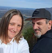 😅 I love how these sassy pickles turned out.