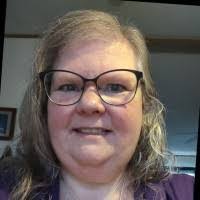 Kimberly Lumsden's Instagram, Twitter & Facebook