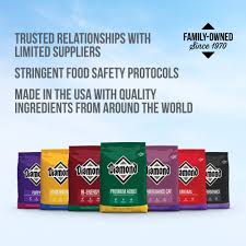 Amazon Com Diamond Premium Recipe Maintenance Complete And Balanced Dry Cat Food For Moderately Active Cats 20lb Dry Pet Food Pet Supplies