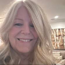 Beth Bentz's Instagram, Twitter & Facebook