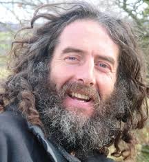 Police issue picture in bid to trace Oaksey rail tragedy witnesses