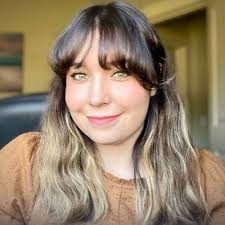 Madeline Nichols (_mjnichols@)