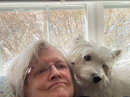 Hi all! I just wanted to introduce myself and share a photo that I took.  This is my boy Albie xx