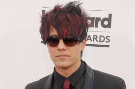 Criss Angel Rushed To Er After Straitjacket Stunt