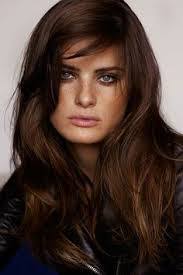 This look is the perfect way to flaunt two hair colors at once. Riulogia The Advantages Of Using Chestnut Brown Hair Dye