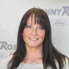 Sarah Soltis's Instagram, Twitter & Facebook