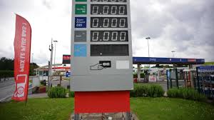 Sur support numérique ou média imprimé. Distribution D Essence Dans Le Valenciennois Le Point Ce Lundi