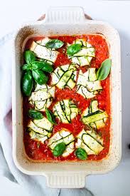 Im sommer möchte niemand lange in der küche stehen, sondern lieber das schöne wetter genießen. Schnelle Zucchini Ravioli Mit Dreierlei Kasefullung Schnelle Einfache Rezepte