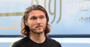 New Reading FC midfielder Jeff Hendrick has already hinted at future  transfer after Newcastle exile