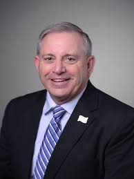 Richard Huot's Instagram, Twitter & Facebook