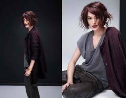 Bob Wavy Haircuts For Round Faces Shape Fall Winter The Sugar Styles All About Women S Fashion In 2021