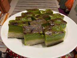 Kuih seri muka merupakan salah satu kuih tradisional malaysia. Bukan Kuih Bakar Tapi Seri Muka Bakar Pandan Lemak Manis Rasa Padu Pa Ma