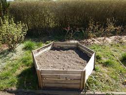 Great savings & free delivery / collection on many items. Honeycomb Raised Vegetable Garden Bed Ikea Hackers