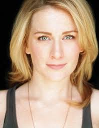 Lee Stark's Instagram, Twitter & Facebook