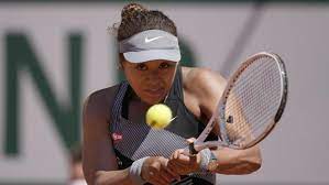 Naomi osaka has ended her turbulent brief spell at the french open with a stunning withdrawal from the grand slam, apologizing for her media boycott which divided the tennis world before adding: Twjhoteze Pz8m