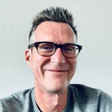 I'm really excited to say that I've joined Mobas Group as their Growth  Director. A great agency full of bright minds, creating exciting brand and  digital experiences. So LinkedIn