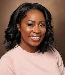 Miranda Matney's Instagram, Twitter & Facebook