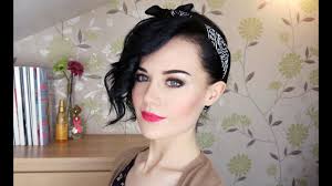 Bandana Binden In Haare 26 Tolle Bandana Firsuren Mit Anleitung