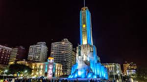 Ubicado en la plaza de la democracia. Gu0lp3weuvg Tm