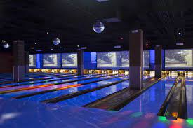 Round 1 Bowling Amusement Debuts At Broadway Mall Mall Amusement Family Hotel