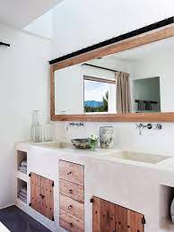 Mobile da bagno artigianale moderno costruito su misura in legno di ciliegio, modello sospeso. Letto A Castello Per Camerette Blog Arredamento Fillyourhomewithlove Bagni In Muratura Design Bagno Rustico Idee Bagno Rustico