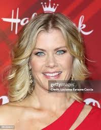 Holly Sweeney's Instagram, Twitter & Facebook