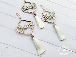 Pada malam tujuh likur yang jatuh pada 27 ramadhan, lampu atau pelita dipasang untuk. Personalized Name Moroccan Quatrefoil Shaped Hari Raya Aidilfitri Ornament Hiasan Ramadan Aidilfitri Hiasan Hari Raya Pejabat Hiasan Rumah Hari Raya Soul Crafty