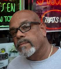 Was born in the USA( New York) now living in greenock have been living here  for 45years