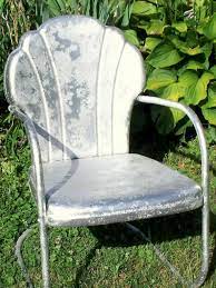 Our warehouse offers the best selection of vintage outdoor furniture long beach has to offer. How To Tell If Metal Furniture And Decor Is Worth Refinishing Diy