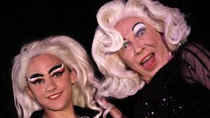 Deaf drag queens bid to keep gay sign language alive