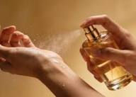 4 Rekomendasi Parfum Wanita di Alfamart yang Tahan Lama dan Menyegarkan