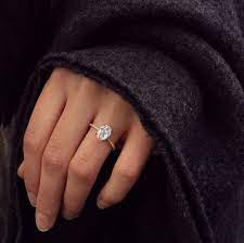 The 13 Most Popular Engagement Rings On Pinterest Most Popular Engagement Rings Wedding Rings Oval Popular Engagement Rings