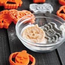 Chicago Metallic Halloween Press Cookie Cutter Set From Sur La Table On Catalog Spree My Personal Digital Cookie Cutter Set Chicago Metallic Fall Thanksgiving