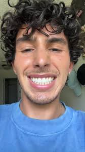 Who tf 👨🏻‍🦱