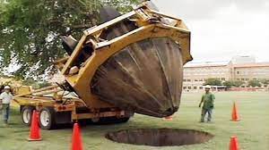 Awesome Machine Moving And Transplanting Trees With A Tree Spade Video Alberi Radici