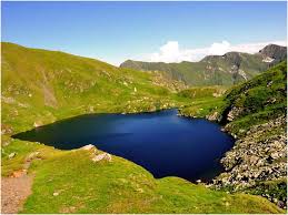 Indiferent de locatia din romania pe care iti doresti sa o vizitezi vara aceasta, sau cu orice alta ocazie, pentru siguranta. 10 Cele Mai Frumoase Locuri Din Romania Idei Pentru Vacanta