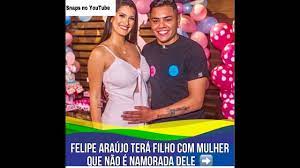 Mãe babona, a atriz resolveu filmar as brincadeiras do filho, dom, no quarto do local onde estão hospedados no havaí. Mae Se Asuta Com Apica Do Filho Mae De Whindersson Fala Do Humorista Apos Morte Do Bebe Filho De Faustao Posta Foto Do Pai No Instagram E Web Se