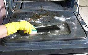 Fırını temizlemek için mükemmel bir araç soda olacaktır. Firin Temizligi Hakkinda Faydali Bilgiler Blog Sayfamizda