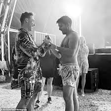 I just got engaged, he yelled as he ran back to the stage. Freedomroo Hugh Sheridan And Boyfriend Kurt Roberts Engaged After Four Months Australiannewsreview