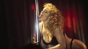 Showgirls (1995) - Movie Review : Alternate Ending