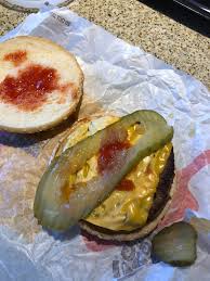 It's time to tuck into juicy, flavoursome pickles layered between melted cheese, ketchup sauce and toasted sesame seed. Asked For Extra Pickles On My Cheeseburger At Burger King There Were Still Only Two But Shittyfoodporn