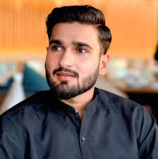 Shaheen welcomes Warner. #BoysReadyHain l #PAKvAUS