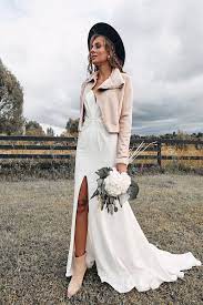 Maybe you would like to learn more about one of these? 1001 Ideen Fur Wunderschones Boho Brautkleid Fur 2021