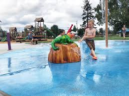We have designed residential splash pads across america that is why we are splashpadsusa. Yelm Splash Pad And Playground Create Destination In The Heart Of Community Thurstontalk