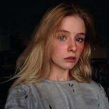 The great collection of cute aesthetic wallpapers for desktop, laptop and mobiles. Aesthetic Cute Beautiful Tumblr Instagram Girl Aesthetic Girl Beauty Girl Aesthetic People