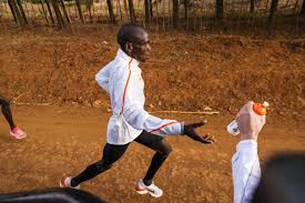 Like roger bannister breaking the four minute mile in 1954, the kenyan achieved something that many people believed physically couldn't be done. Eliud Kipchoge Egh Eliudkipchoge Twitter
