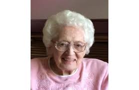 HELEN SMITH Obituary (2014)