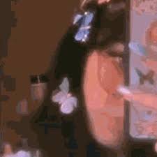 Girlgif Pfp Girl Gifs Blurry Pictures Aesthetic Anime