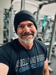 Let me say something out there for everyone who is looking at people doing  monsters, and hard levels, and blowing up their leaderboards with points,  and keeping quiet because they feel that